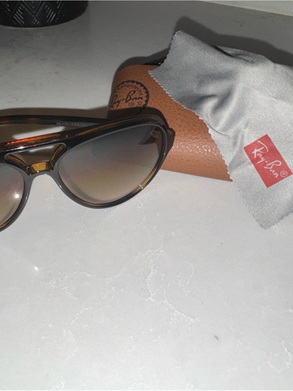 Ray-Ban Brown Gradient Lens Sunglasses - Picture 3 of 5